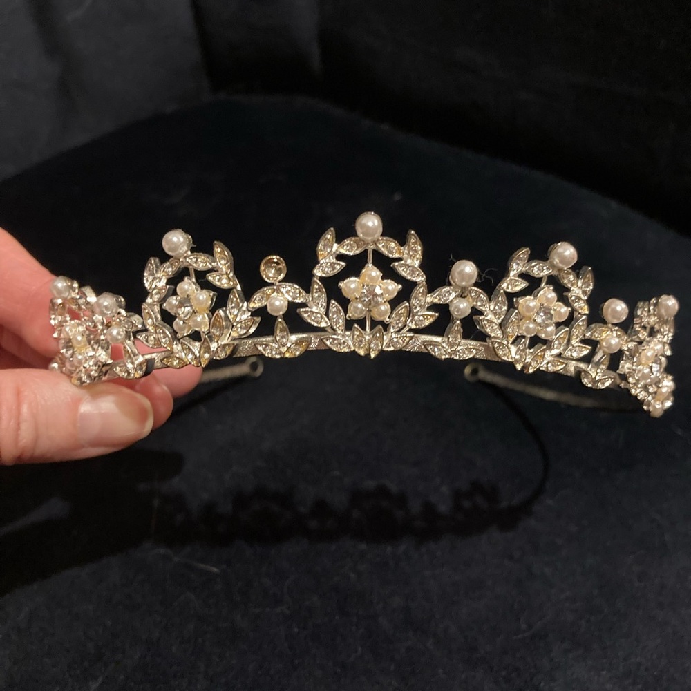 Bridal tiara